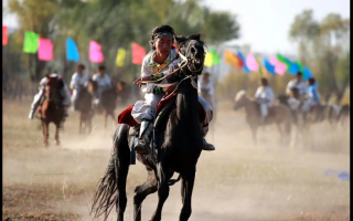 羌塘草原的盛夏狂歡：2025那曲各縣恰青賽馬節(jié)，游牧文化綻放活力
