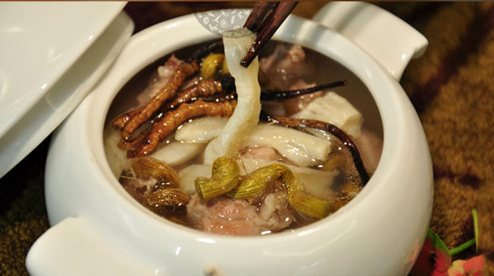 冬蟲夏草煎服：根數(shù)不是固定值，3 大維度定用量